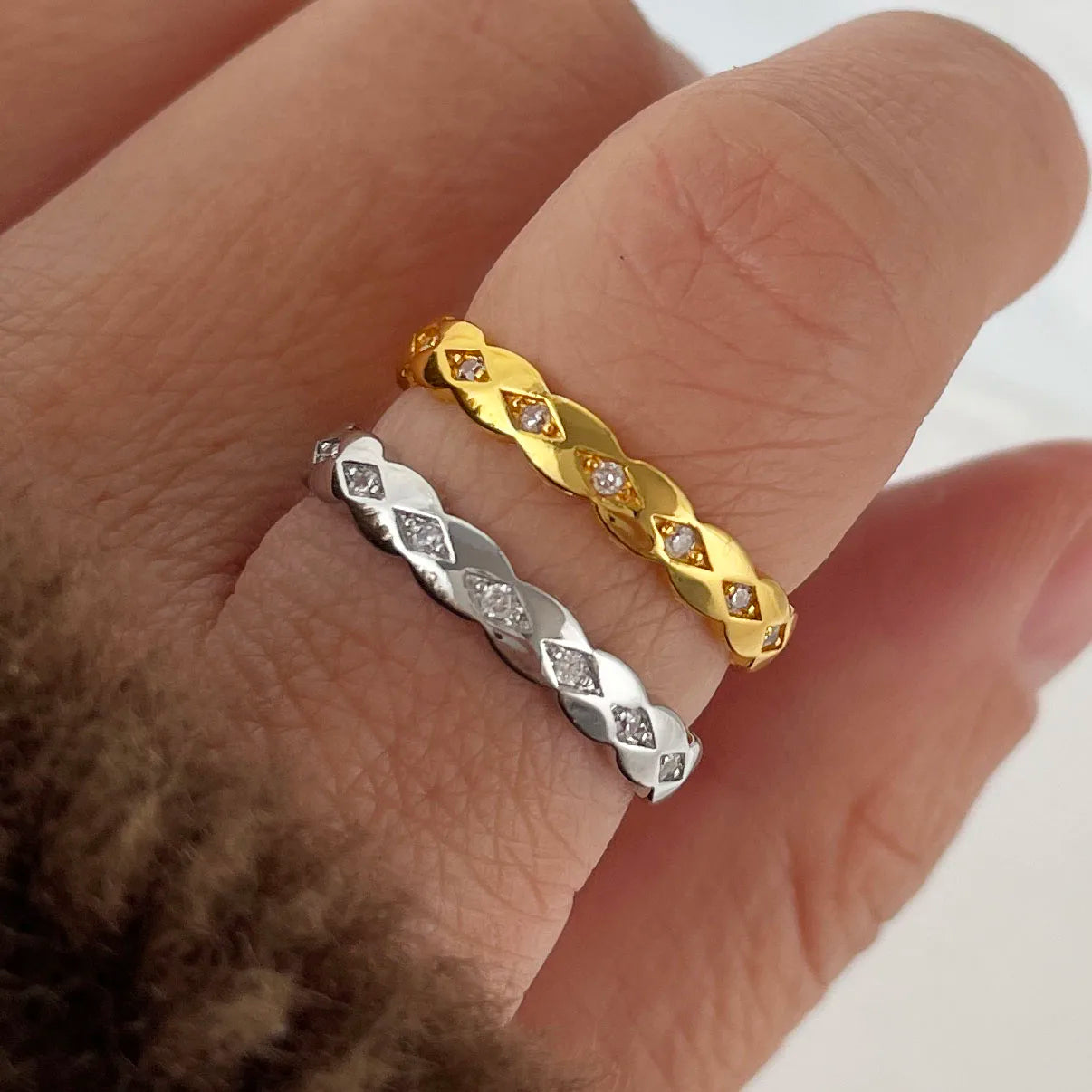 925 Sterling Silver Rings for Women Couple Minimalist Handmade Simple Gold Zircon Ring Party Jewelry Gift Prevent Allergy