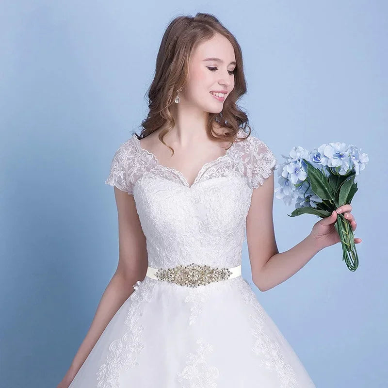 JLZXSY Handmade Pearl Rhinestone Belt Bridesmaid Bridal Sash Belts for Wedding Dresses Designer Crystal Belts