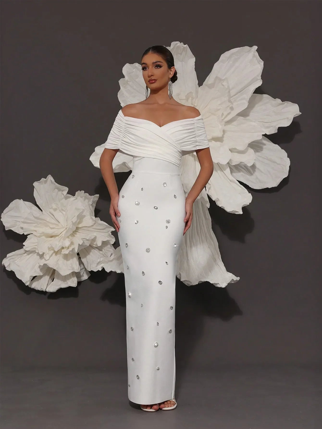 White Bandage Dress Luxury 2025 High Quality Bandage Dresses Elegant Party Dresses Woman Hem Slit Fashionable Evening Dress