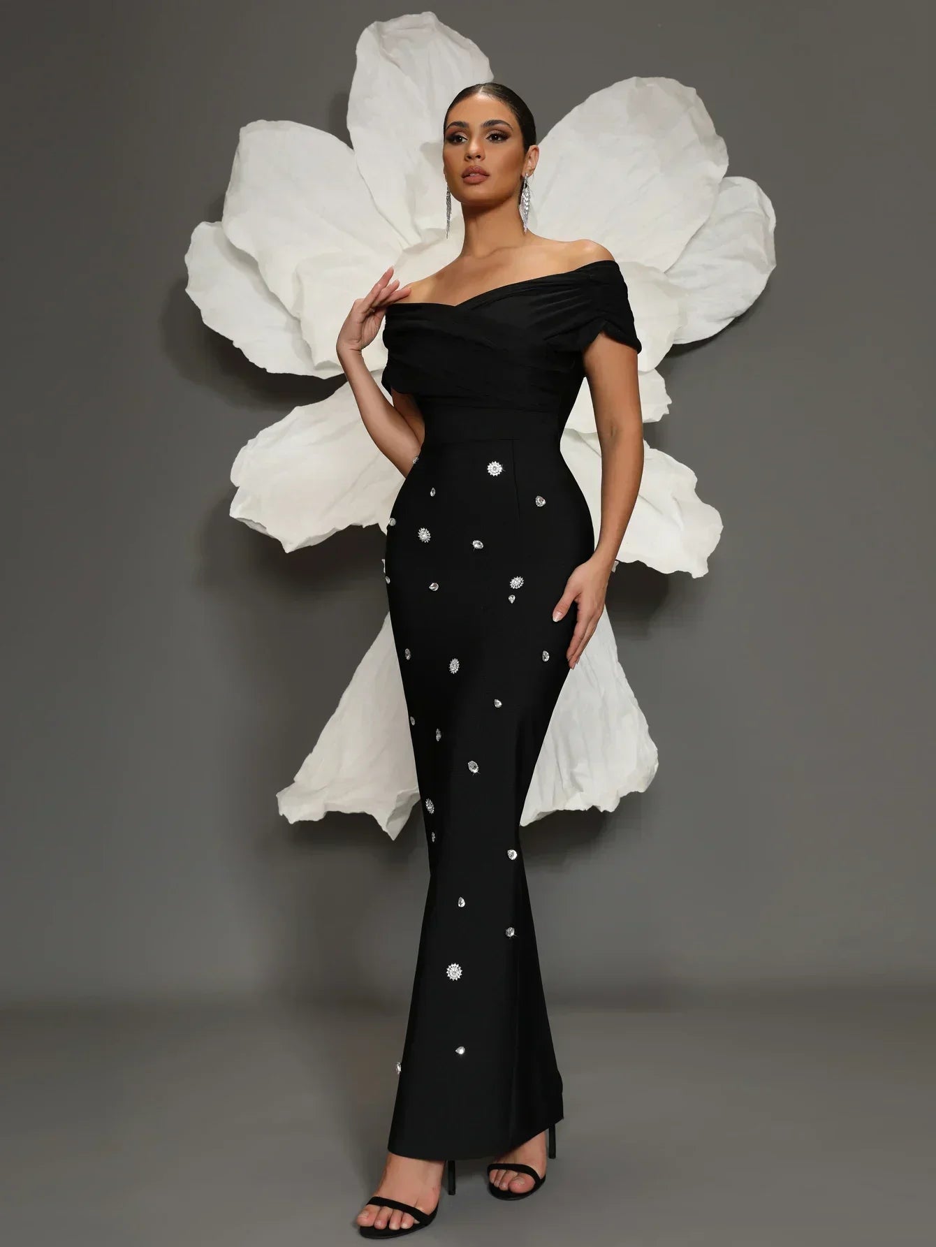 White Bandage Dress Luxury 2025 High Quality Bandage Dresses Elegant Party Dresses Woman Hem Slit Fashionable Evening Dress