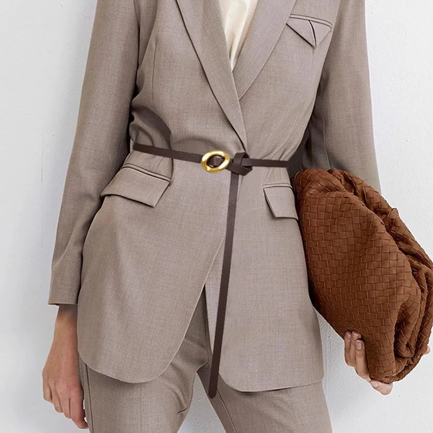 Luxury New Design Gold Buckle Cow Skin Belts Women Fashion Genuine Leather Waistband for Dresses or Overcoat Girdle Width 1.0 cm