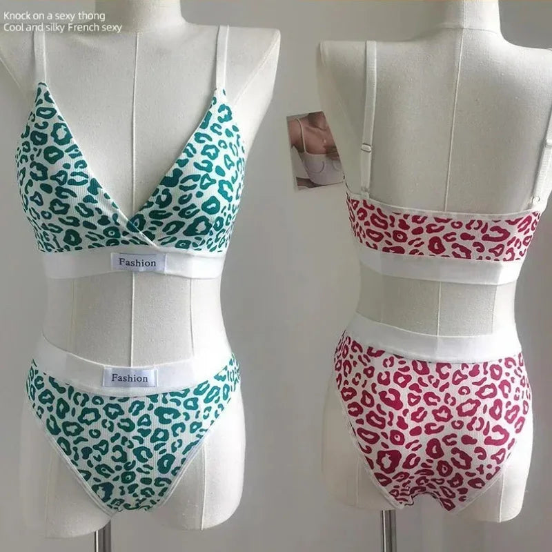 Women Seamless Bra Set Low Waist Panties Leopard Bralette Sexy Lingerie Set Vneck Sport Brassiere Female Cotton Underwear Set