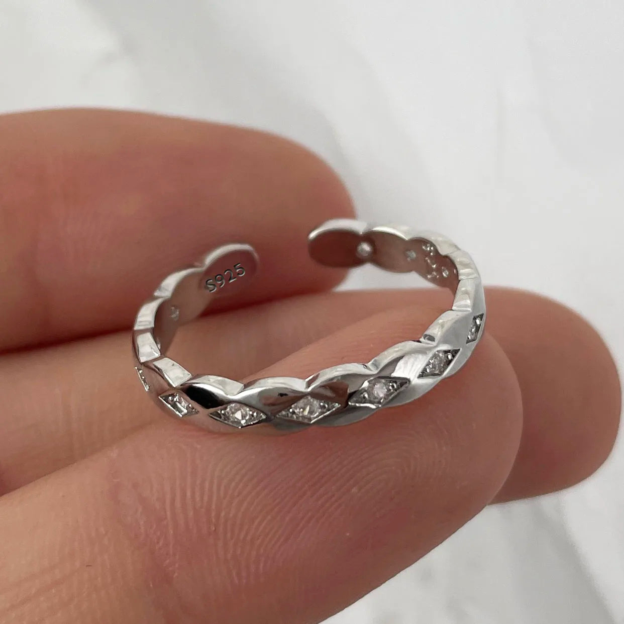 925 Sterling Silver Rings for Women Couple Minimalist Handmade Simple Gold Zircon Ring Party Jewelry Gift Prevent Allergy