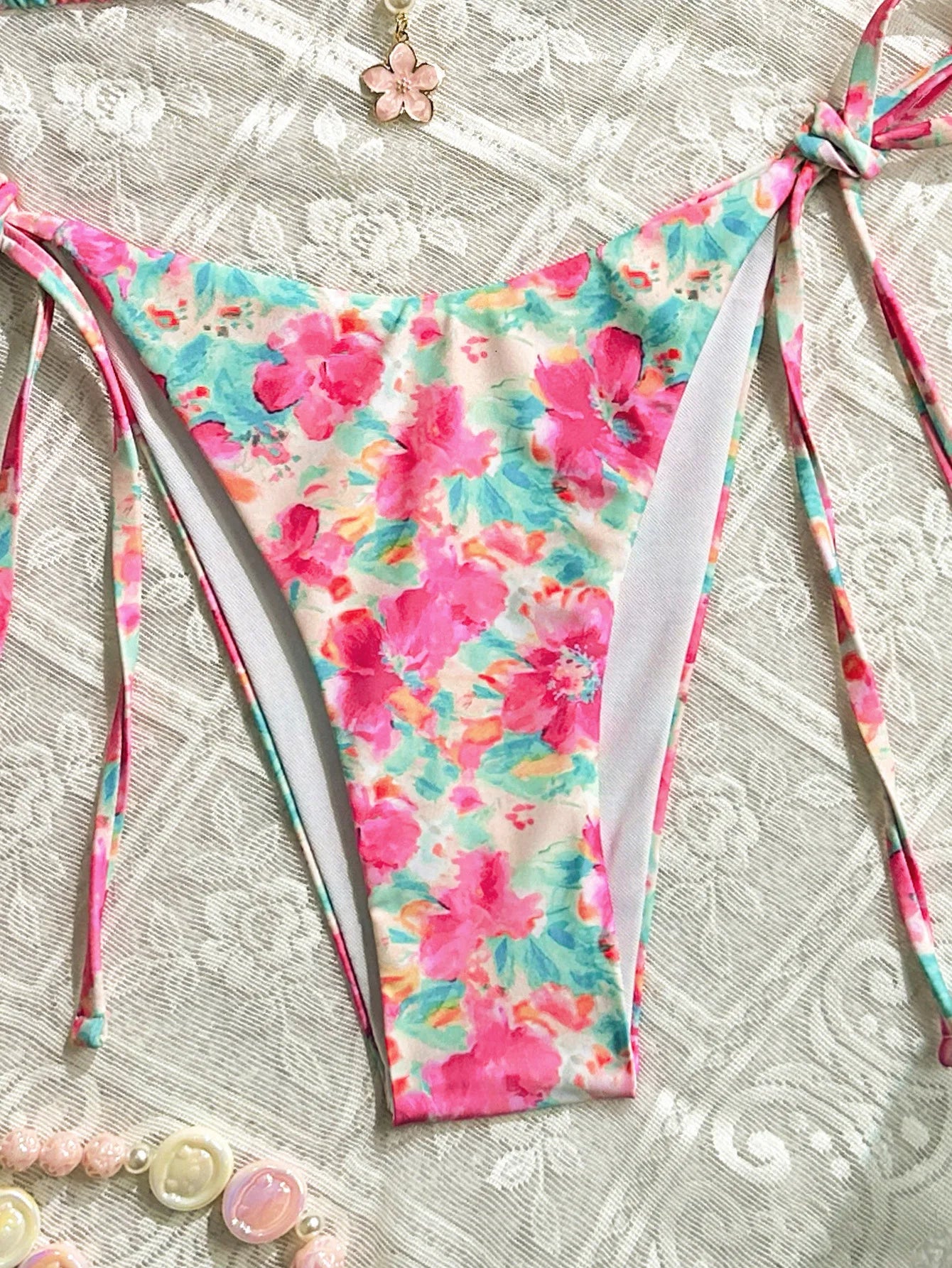 2025 New Women's Bikini Set Pink Floral Print 2 Piece Swimsuit Sexy Triangle Push Up Halter Backless Swimwear Beach Bathing Suit
